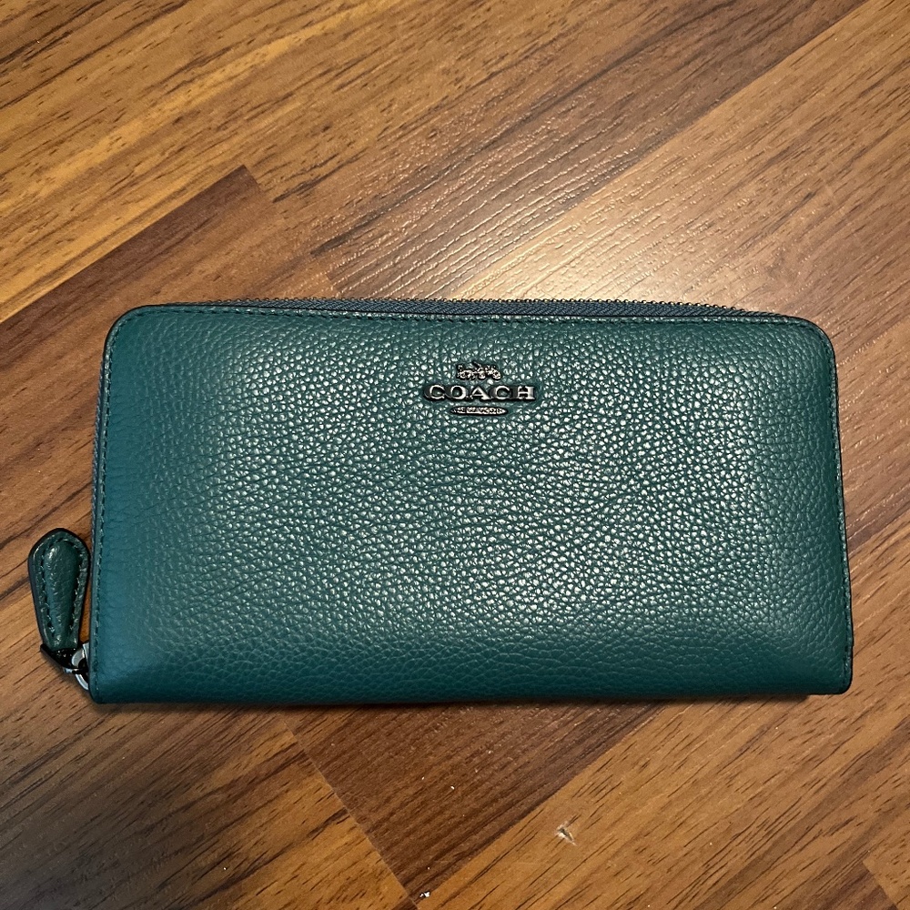 Coach wallet